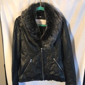 Jessica Simpson leather look ladies size M black jacket